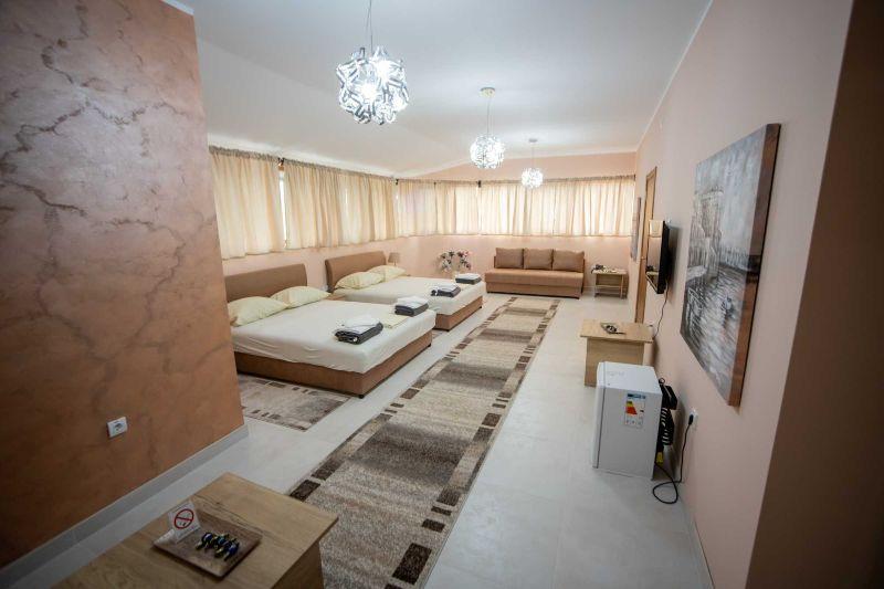 Hotel Svetionik superior apartman sa đakuzijem